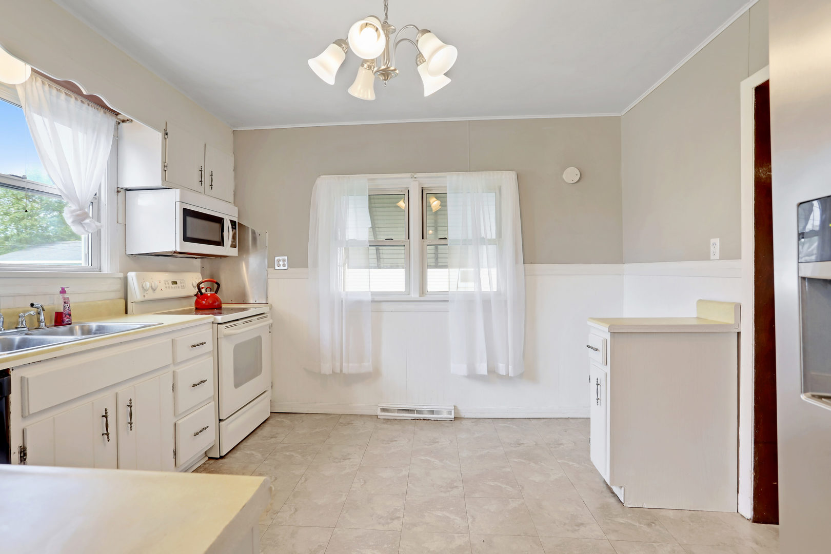 812 East Webster Street Clinton, IL 61727 - Photo 12 of 26