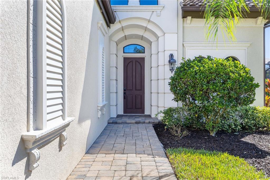 6550 Roma Way Naples, FL 34113 - Photo 11 of 47
