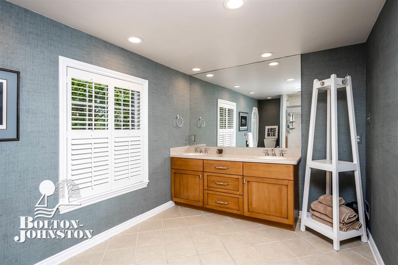 99 Stephens Road Grosse Pointe, MI 48236 - Photo 45 of 75 Bath 2