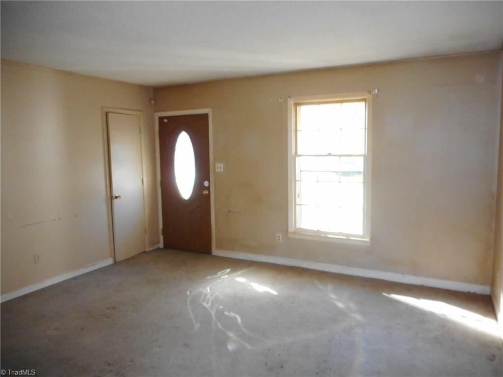 2725 Ingram Road High Point, NC 27263 - Photo 2 of 11 Gallery Image 2