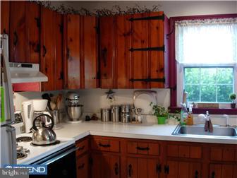 149 Ridge Boulevard Brookhaven, PA 19015 - Photo 4 of 9