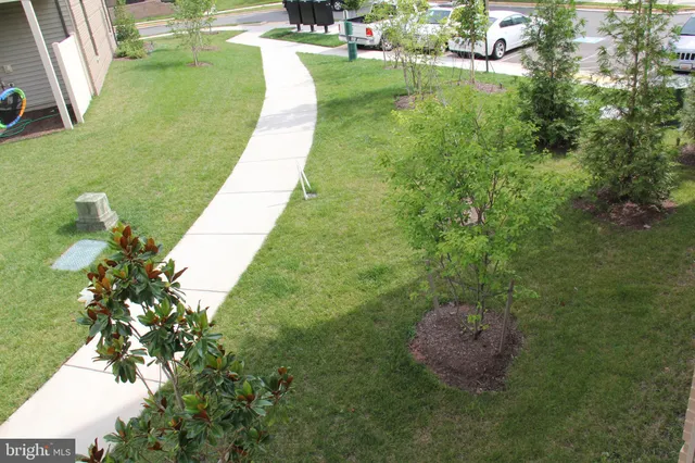 $4,500 | 4975 Longmire Way, Chantilly, VA 20151