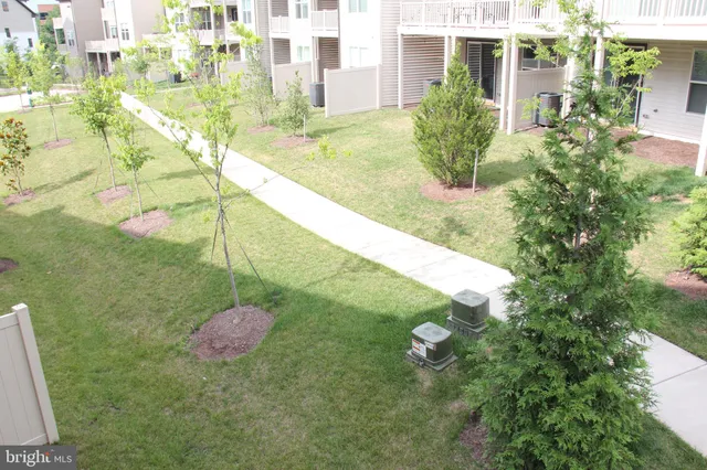 $4,500 | 4975 Longmire Way, Chantilly, VA 20151