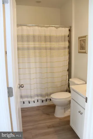 $4,500 | 4975 Longmire Way, Chantilly, VA 20151