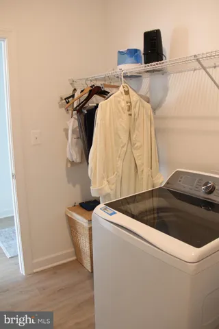 $4,500 | 4975 Longmire Way, Chantilly, VA 20151