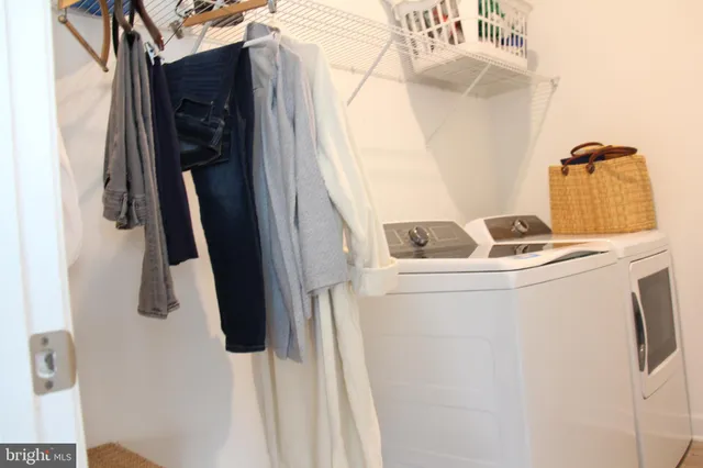 $4,500 | 4975 Longmire Way, Chantilly, VA 20151