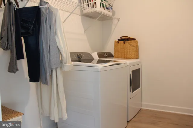 $4,500 | 4975 Longmire Way, Chantilly, VA 20151