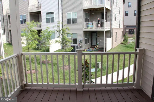 $4,500 | 4975 Longmire Way, Chantilly, VA 20151