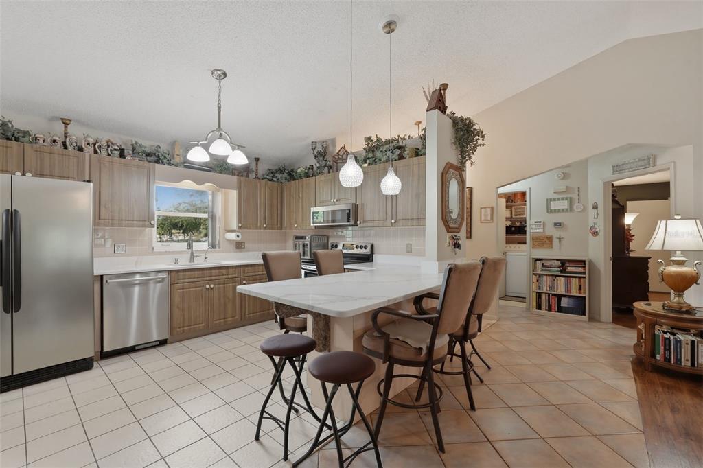2425 Hawk Griffin Road Plant City, FL 33565 - Photo 14 of 50 Gallery Image 14