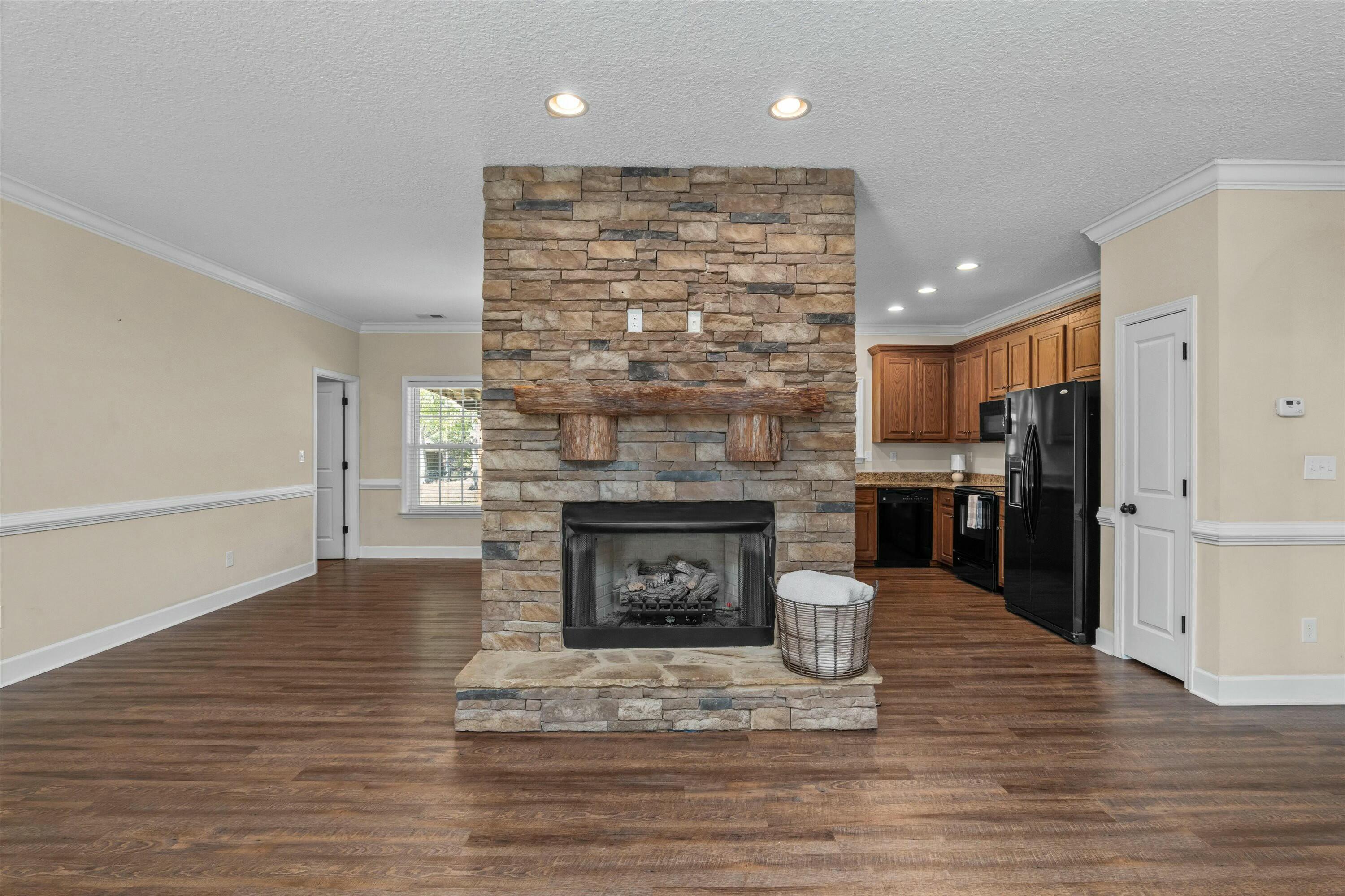 847 Cedar Rock Road Thomson, GA 30824 - Photo 14 of 31 Fireplace