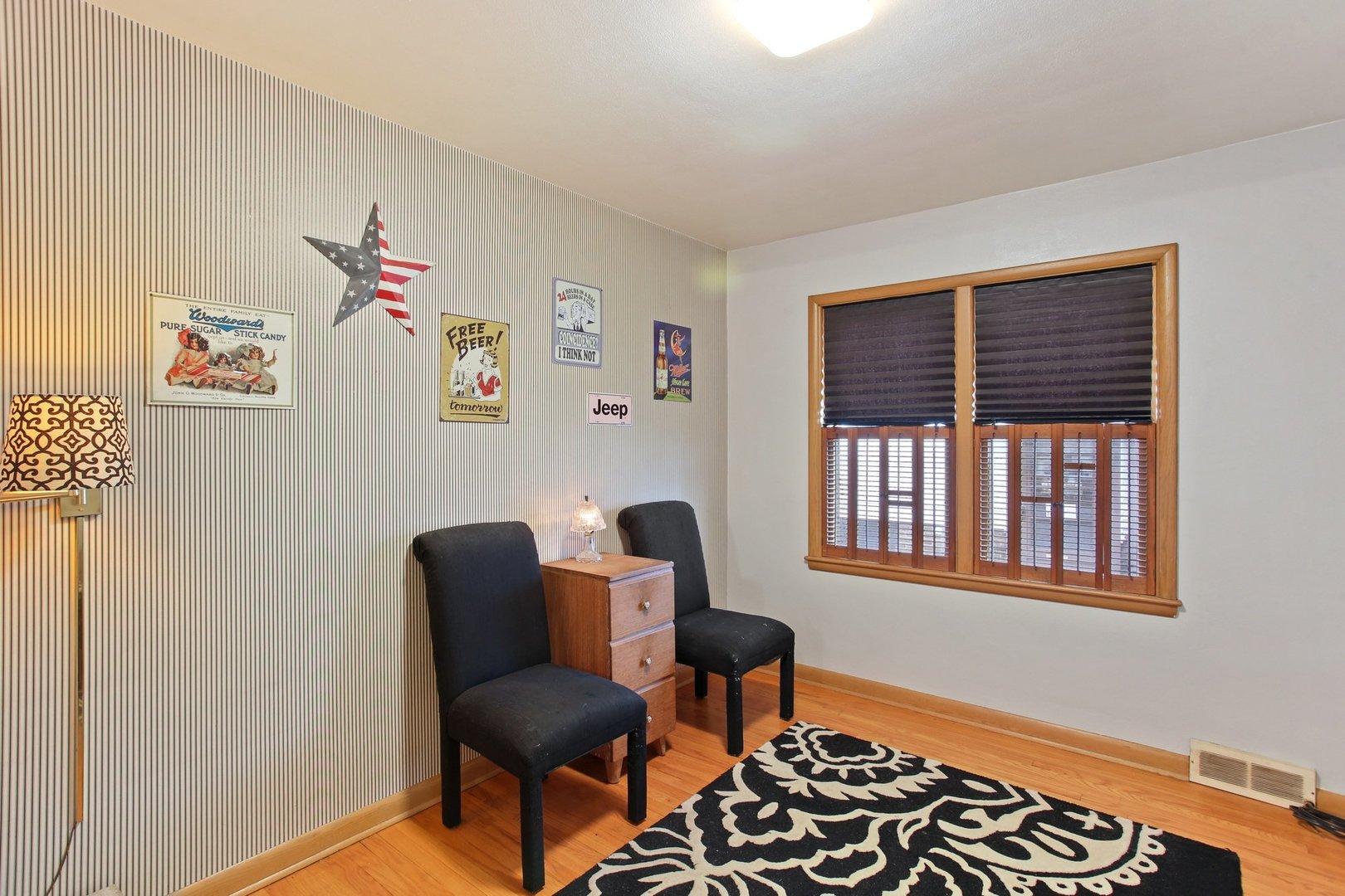 2049 Deane Boulevard Racine, WI 53403 - Photo 8 of 15
