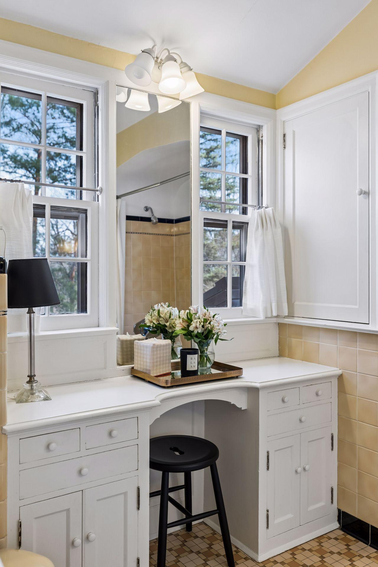 2 1/2 Webster Place Hopkins, MN 55305 - Photo 37 of 63