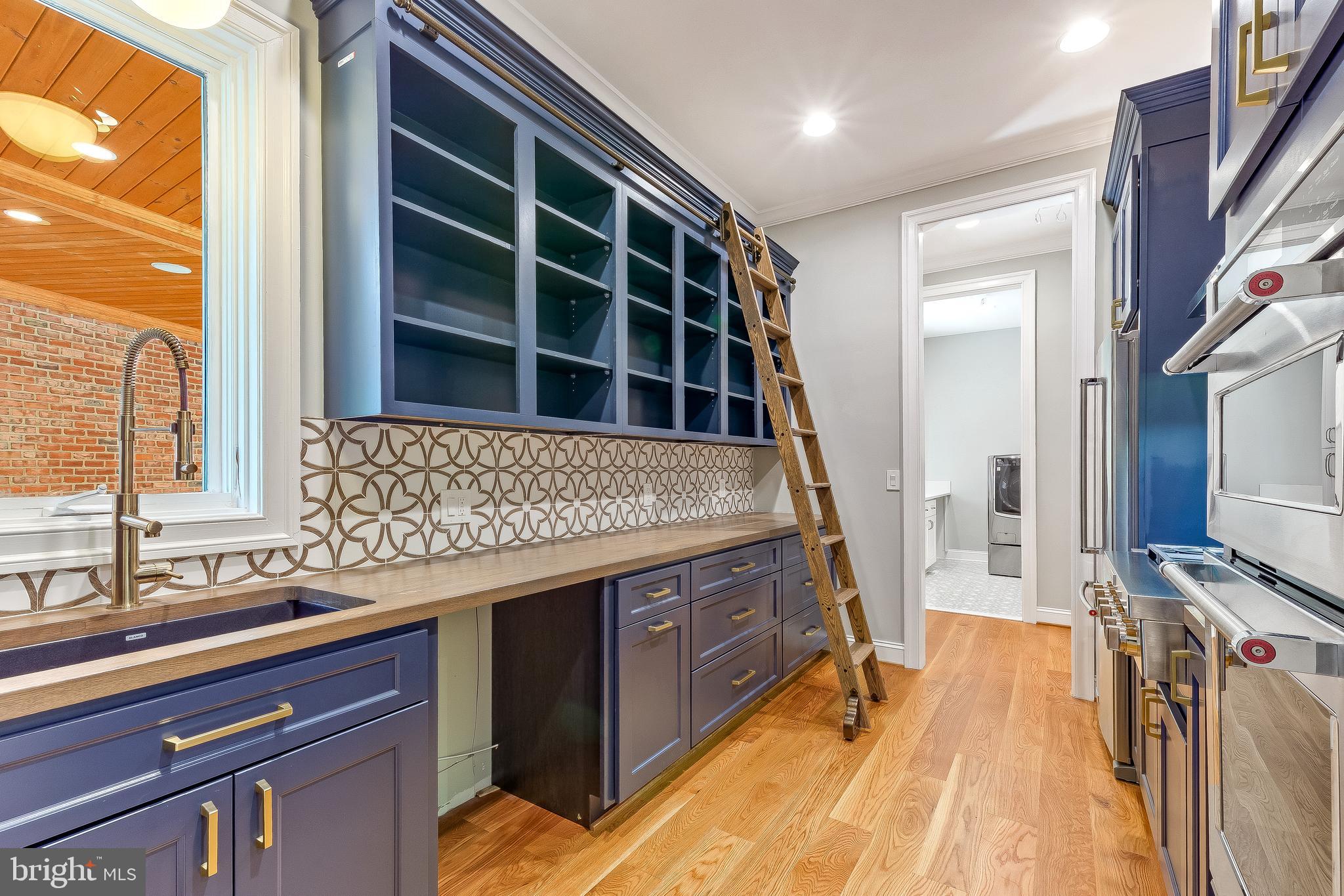 1514 Cedar Lane Farm Road Annapolis, MD 21409 - Photo 2 of 56