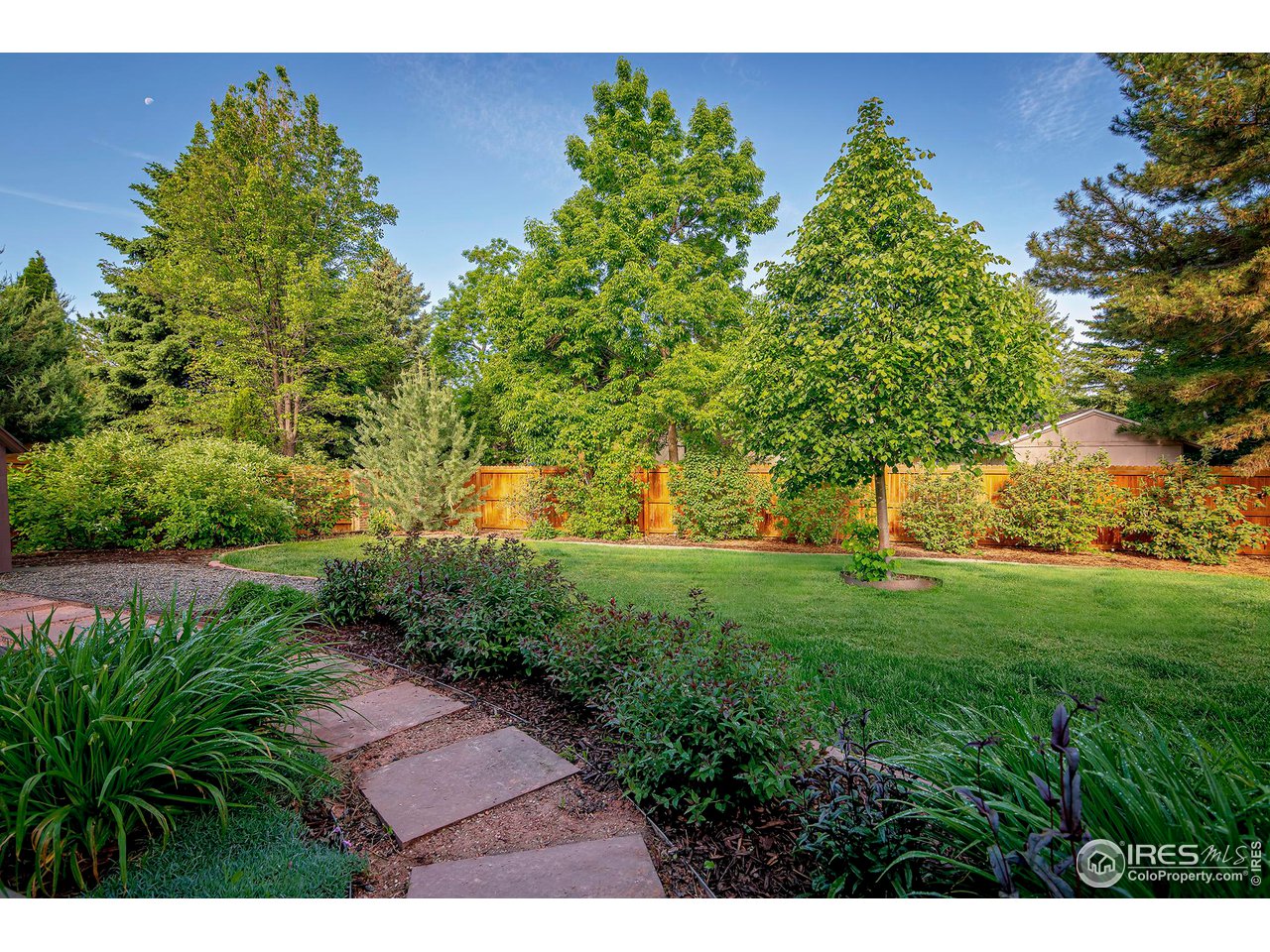 6916 Hunter Place Boulder, CO 80301 - Photo 13 of 40 What an amazing, private back yard.