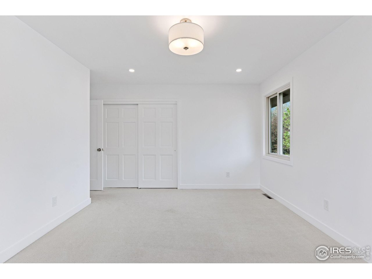 6916 Hunter Place Boulder, CO 80301 - Photo 22 of 40 Upper bedroom 2 also shown as an office.