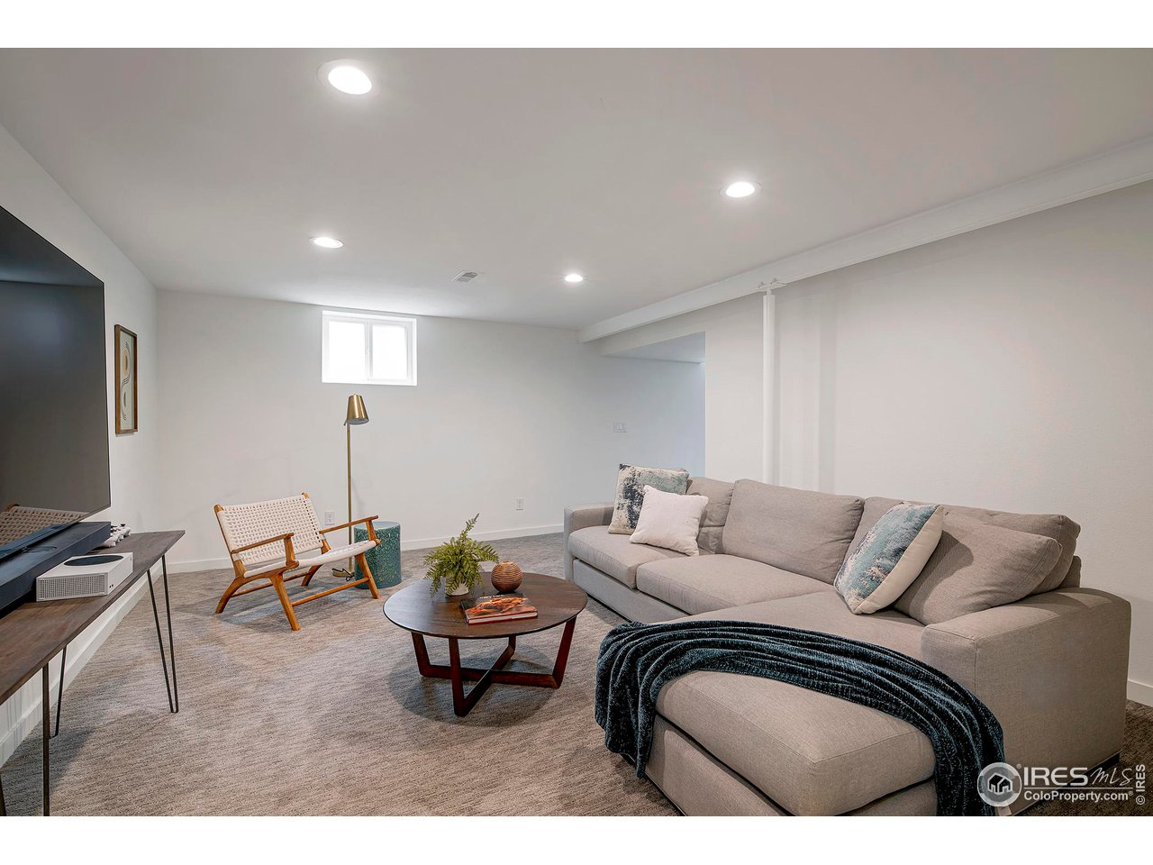 6916 Hunter Place Boulder, CO 80301 - Photo 30 of 40 Lower level media room.