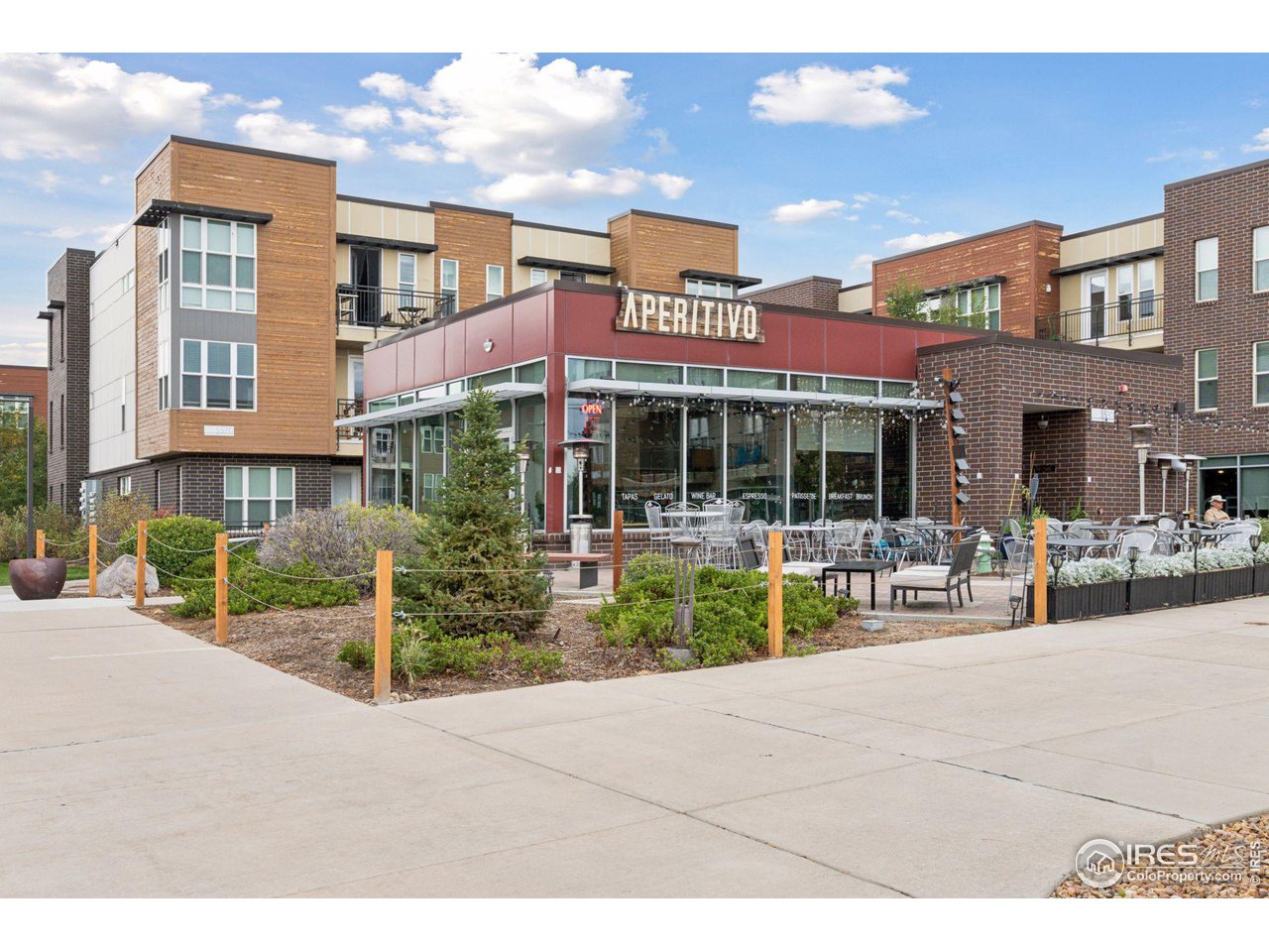 6916 Hunter Place Boulder, CO 80301 - Photo 37 of 40 Downtown Gunbarrel is full of conveniences and great places to grab a bite.