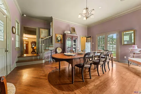 $895,000 | 7613 Sevenoaks Avenue, Baton Rouge, LA 70806
