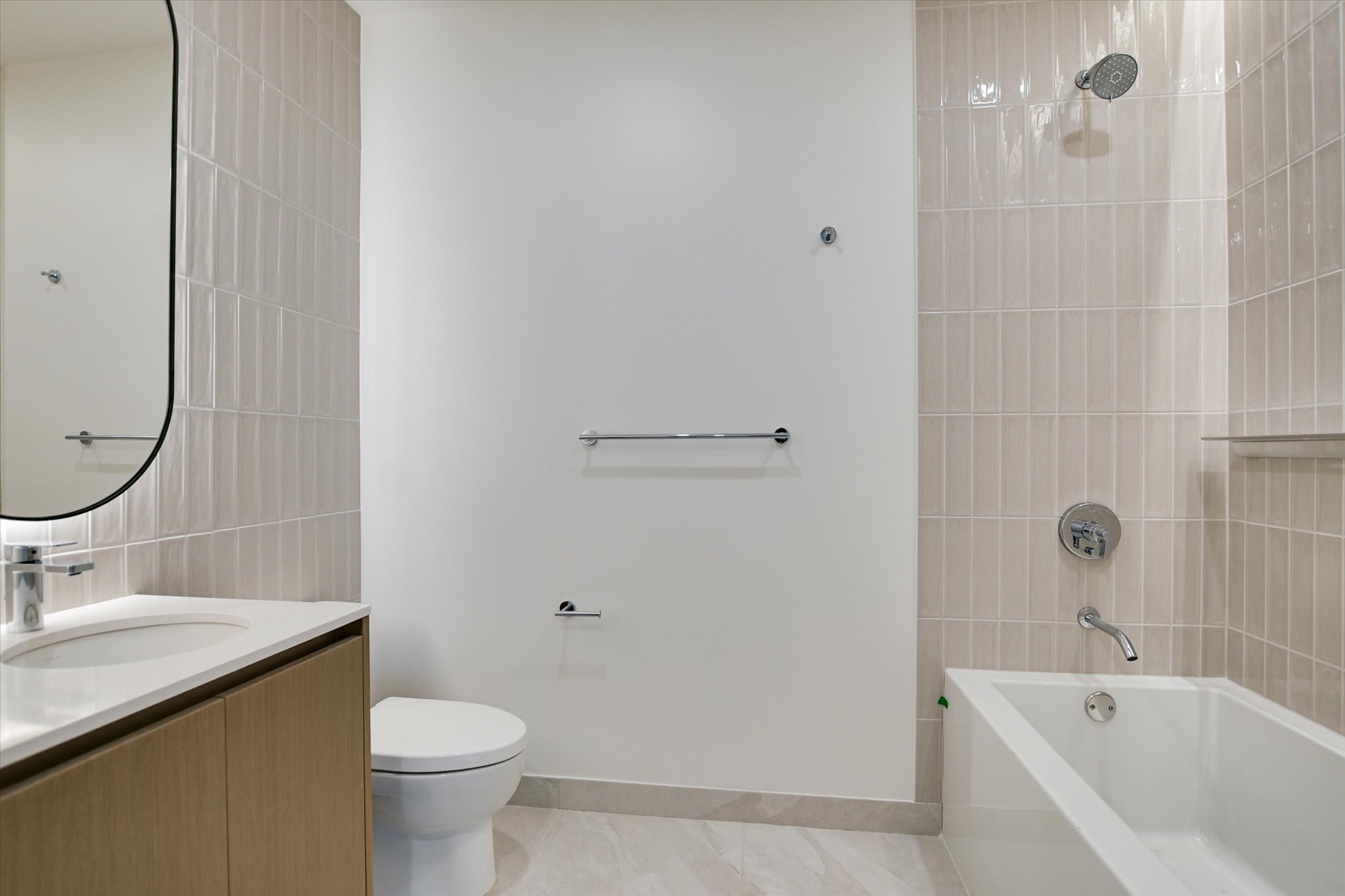 610 Davis Street, Unit 2008 Austin, TX 78701 - Photo 10 of 32