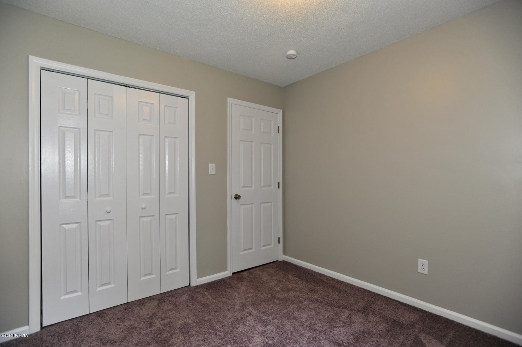 2040 Hunters Ridge Drive Midway Park, NC 28544 - Photo 25 of 38 092 BRM 2