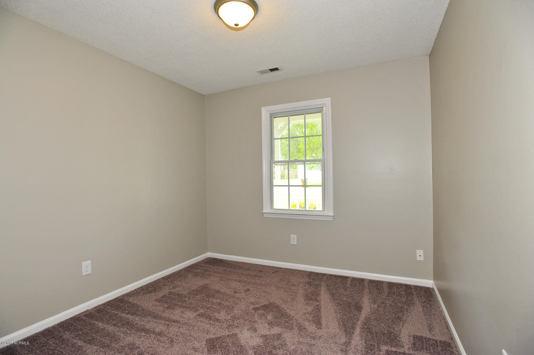 2040 Hunters Ridge Drive Midway Park, NC 28544 - Photo 30 of 38 099 BRM 3
