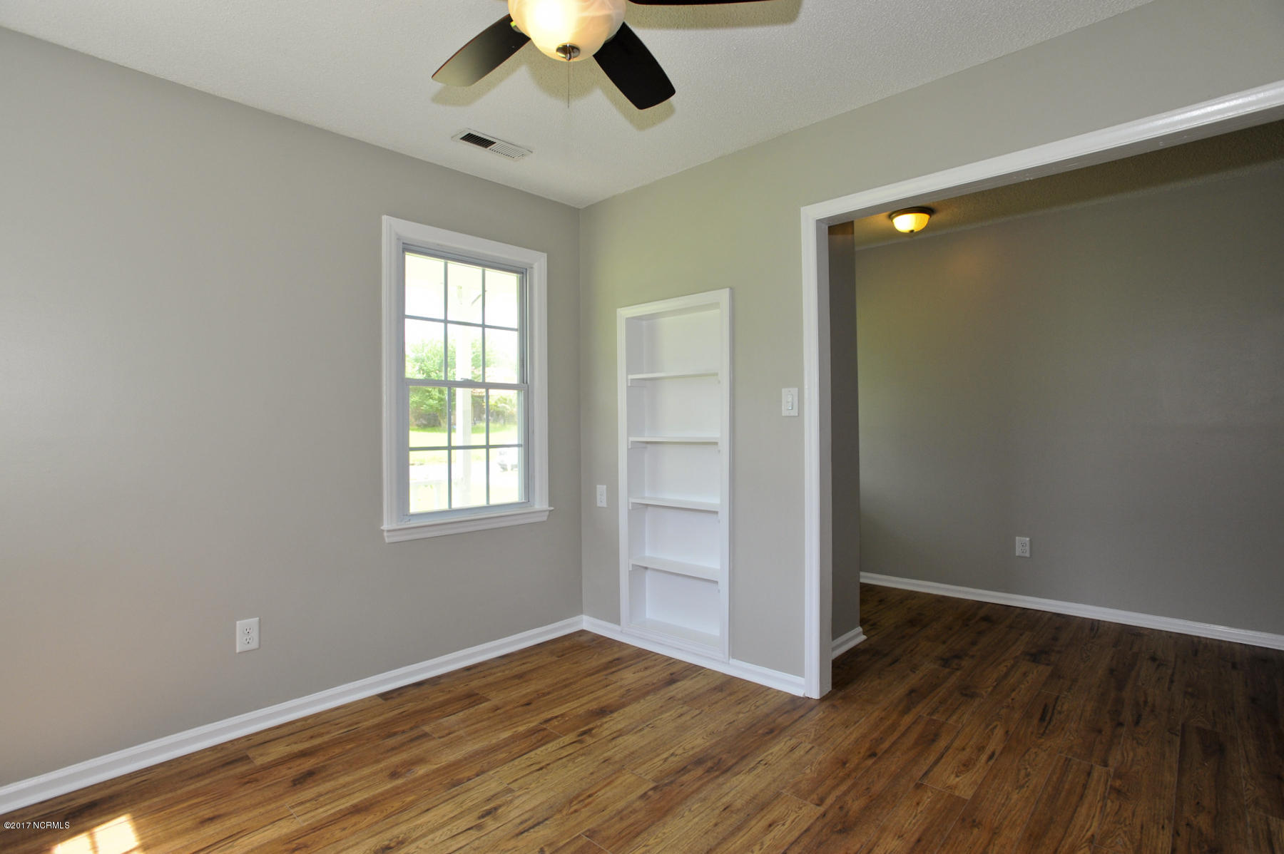 2040 Hunters Ridge Drive Midway Park, NC 28544 - Photo 10 of 38 036 Study