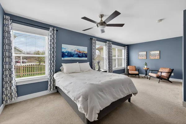 $339,000 | 133 Heatherfield Lane, DeKalb, IL 60115