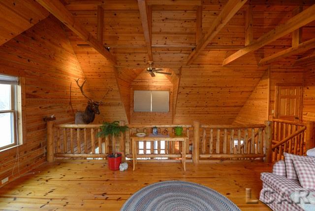 12711 Hogan Road Clinton, MI 49236 - Photo 36 of 77 31340232-35.JPG