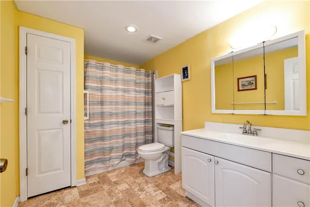 $775,000 | 4570 Deep Creek Drive Northeast, Sugar Hill, GA 30024