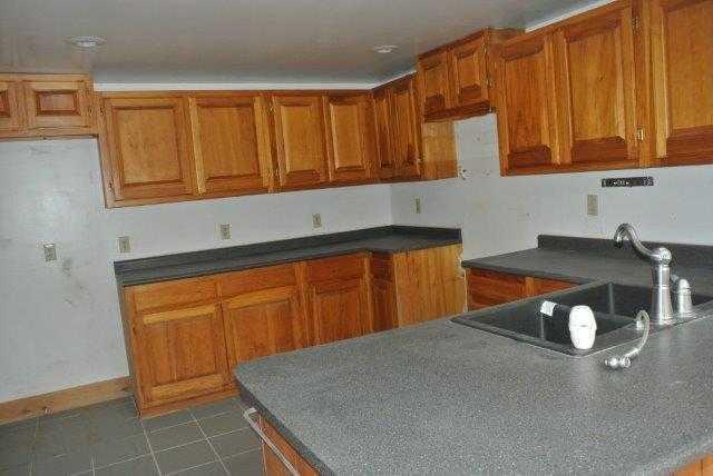 330 Tucker Road Wayne, ME 04284 - Photo 6 of 21 Kitchen.
