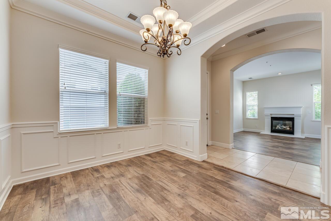 7625 Stone Bluff Way Reno, NV 89523 - Photo 4 of 32 a view of livingroom and window