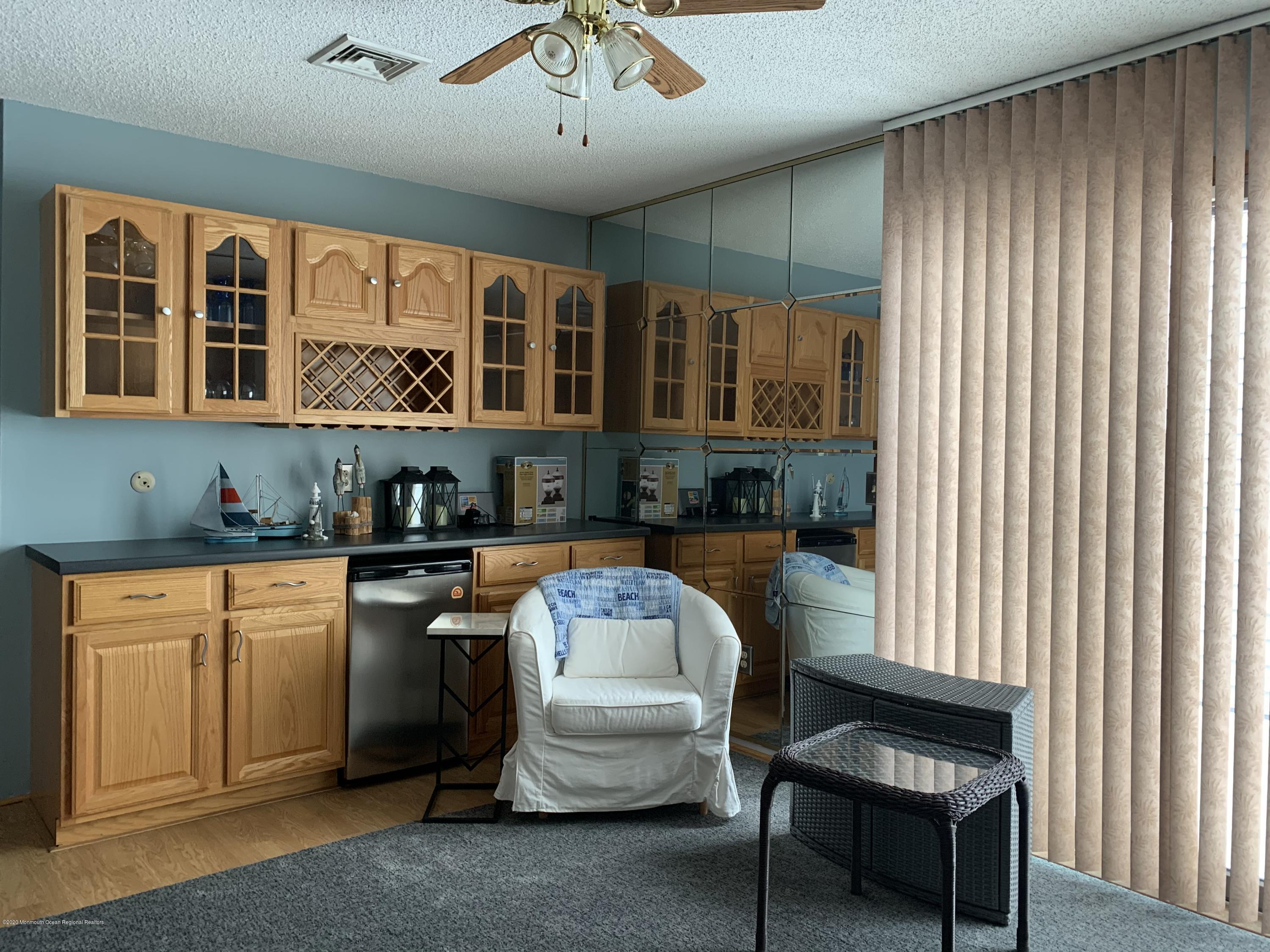 210 Sumner Avenue, Unit 5 Seaside Heights, NJ 08751 - Photo 13 of 15 Black 12