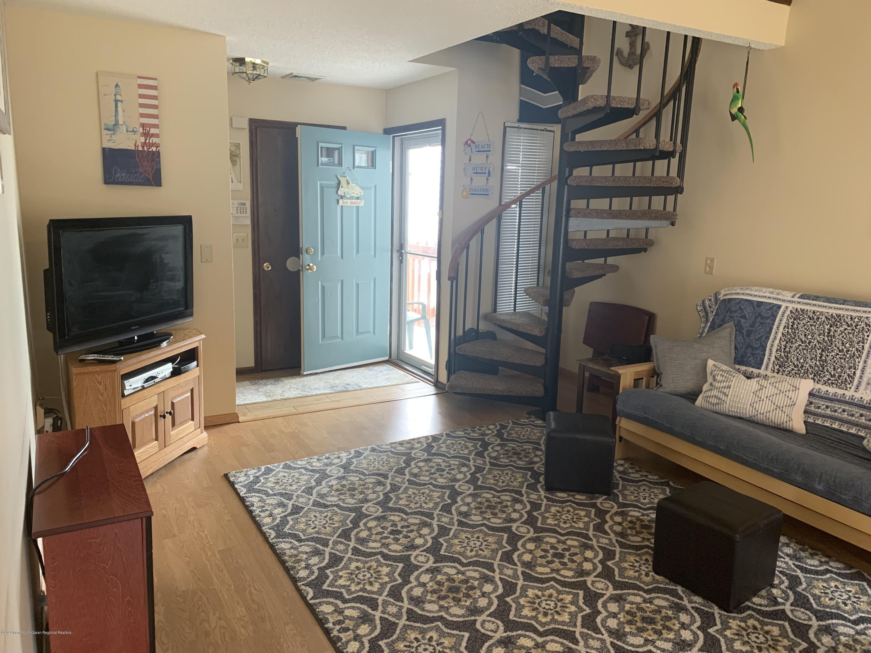 210 Sumner Avenue, Unit 5 Seaside Heights, NJ 08751 - Photo 3 of 15 Black 15