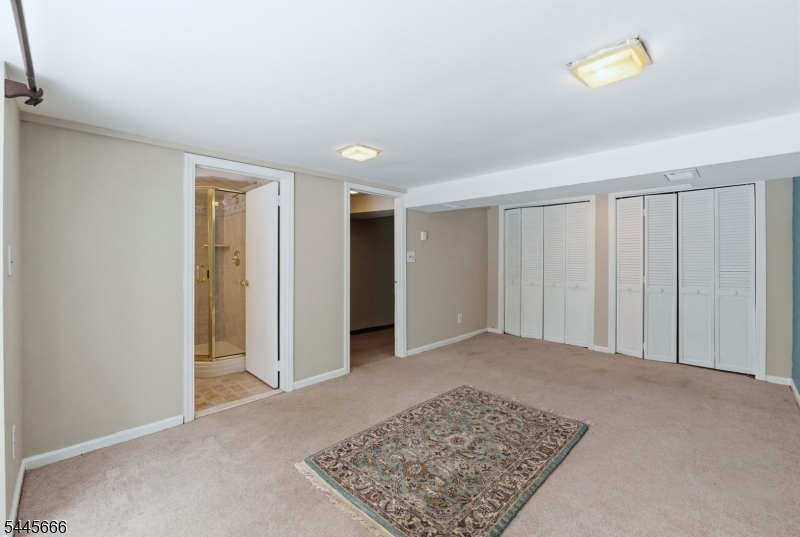 41 Summit Road Sparta, NJ 07871 - Photo 26 of 27 Gallery Image 26