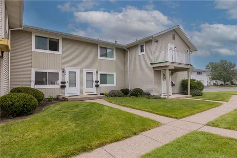 $199,000 | 776 Eastbrooke Lane, Brighton, NY 14618