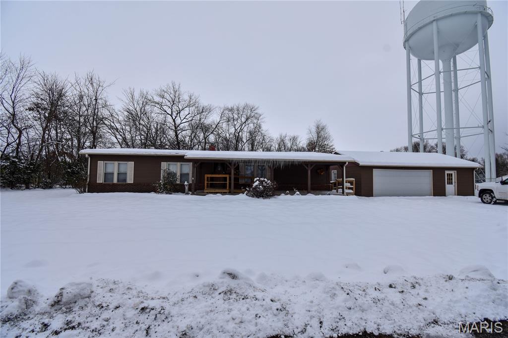 112 East 6th Street Staunton, IL 62088 - Photo 28 of 35