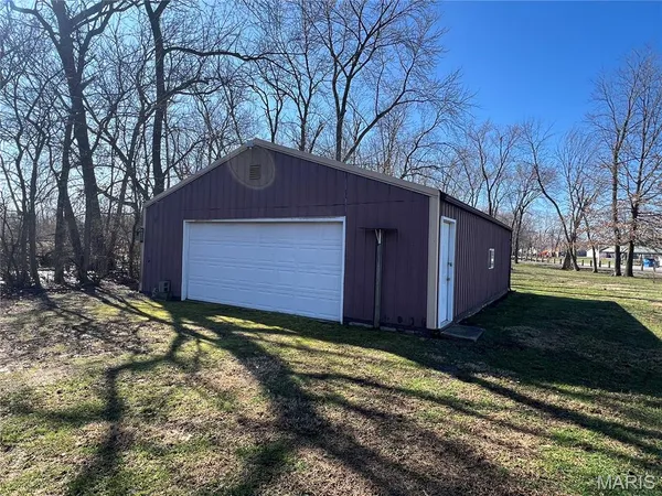 $138,000 | 112 East 6th Street, Staunton, IL 62088