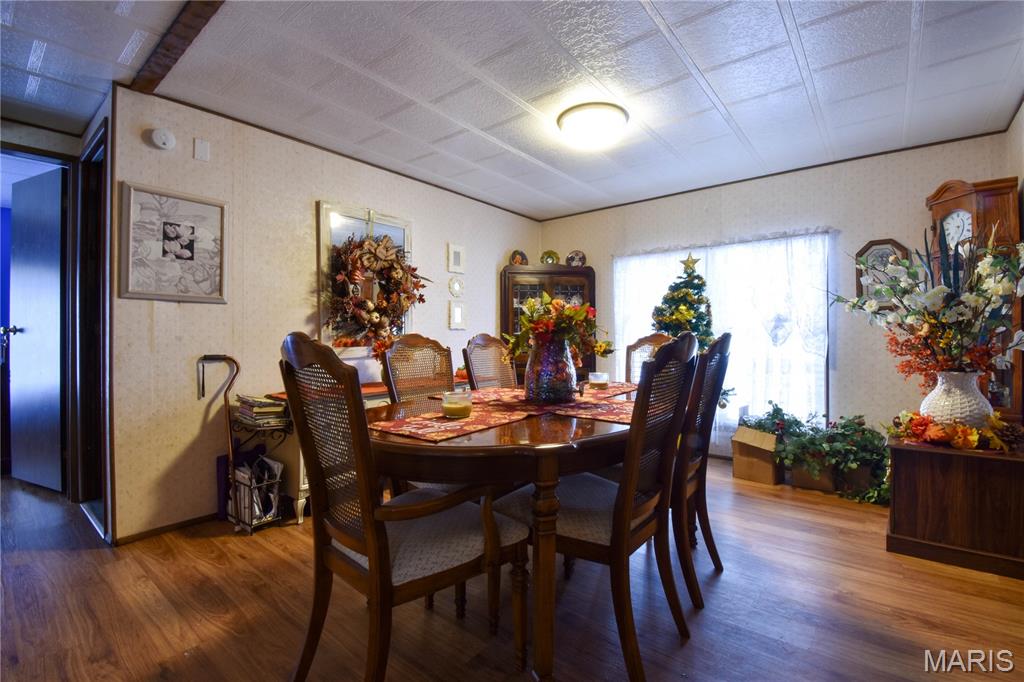 112 East 6th Street Staunton, IL 62088 - Photo 7 of 35