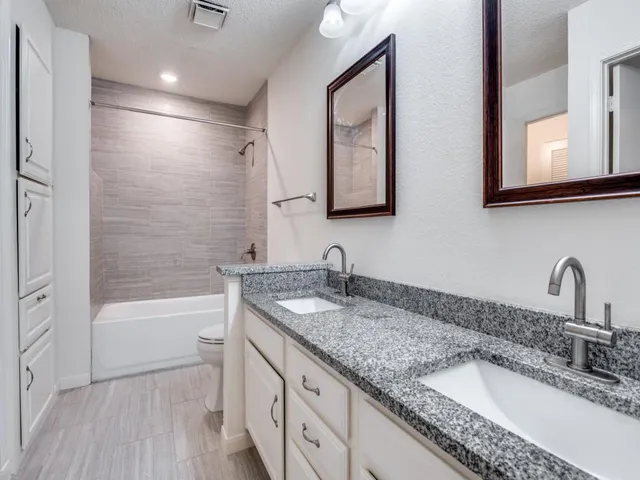 $1,100 | 1307 Willoughby Lane, Unit 5410, Arlington, TX 76011