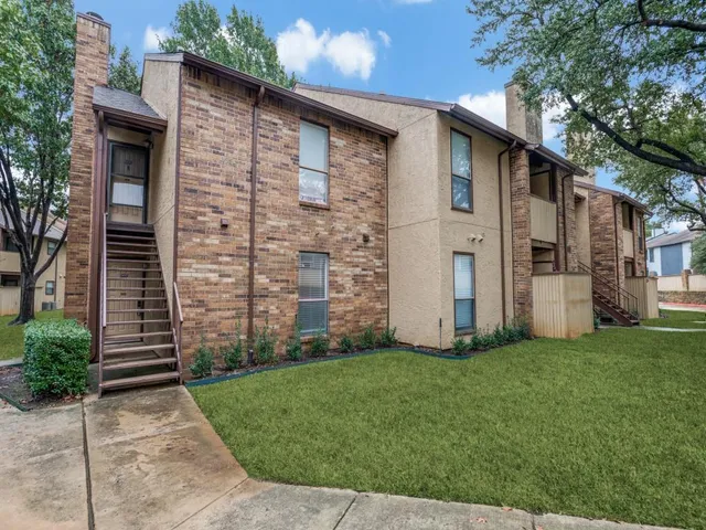 $1,100 | 1307 Willoughby Lane, Unit 5410, Arlington, TX 76011