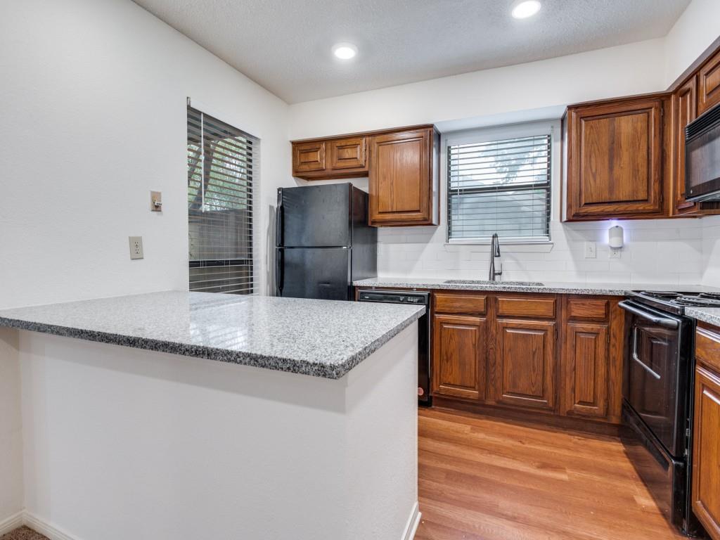 1307 Willoughby Lane, Unit 5410 Arlington, TX 76011 - Photo 8 of 13