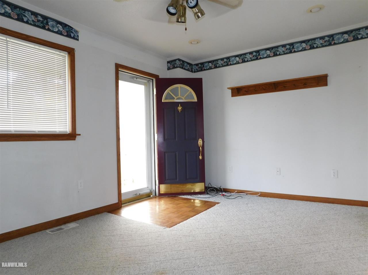 8800 Badger Road East Dubuque, IL 61025 - Photo 13 of 25 Gallery Image 13