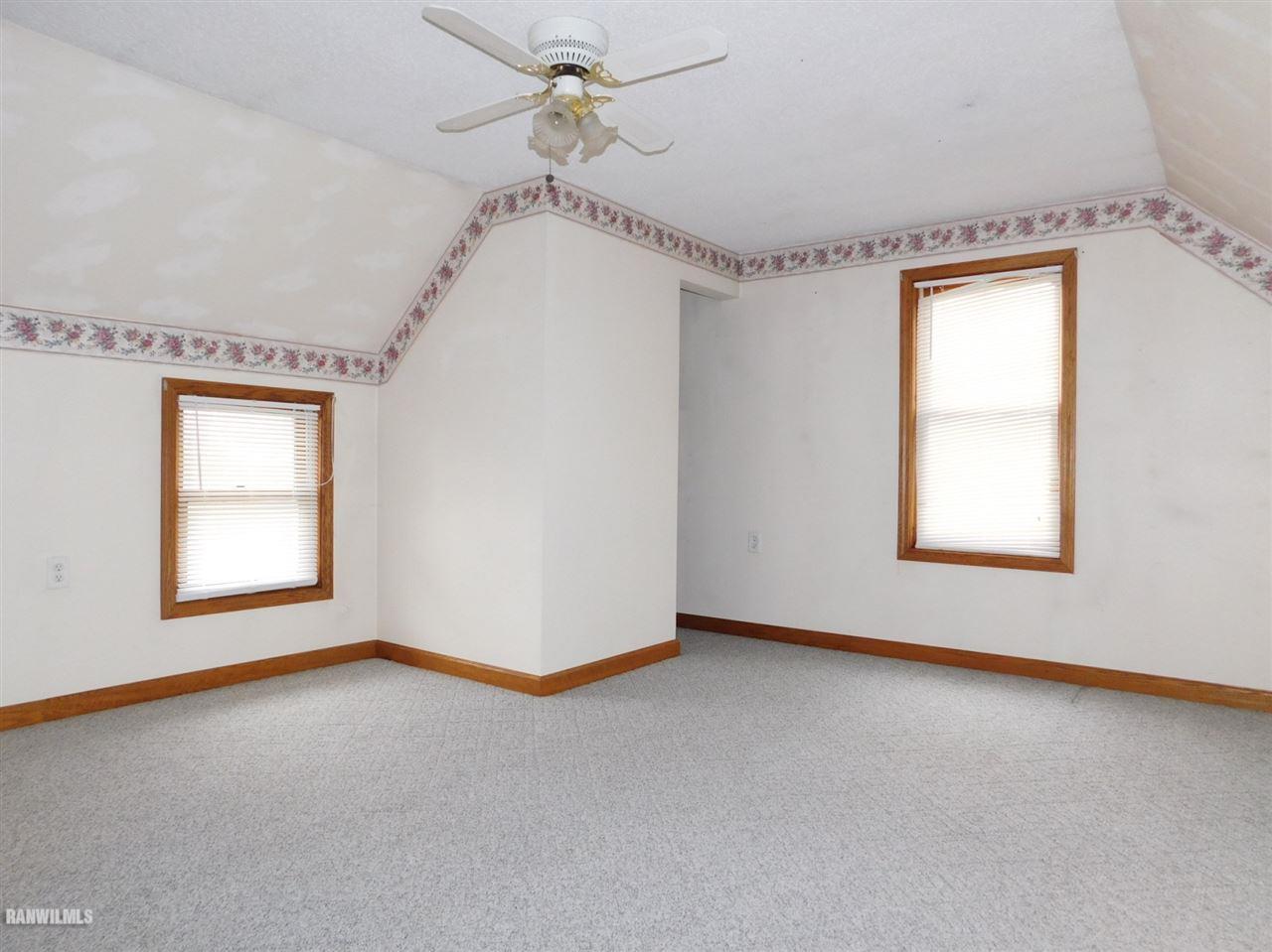 8800 Badger Road East Dubuque, IL 61025 - Photo 17 of 25 Gallery Image 17