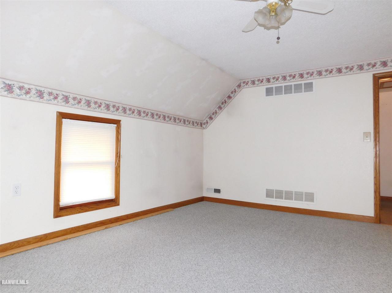 8800 Badger Road East Dubuque, IL 61025 - Photo 19 of 25 Gallery Image 19