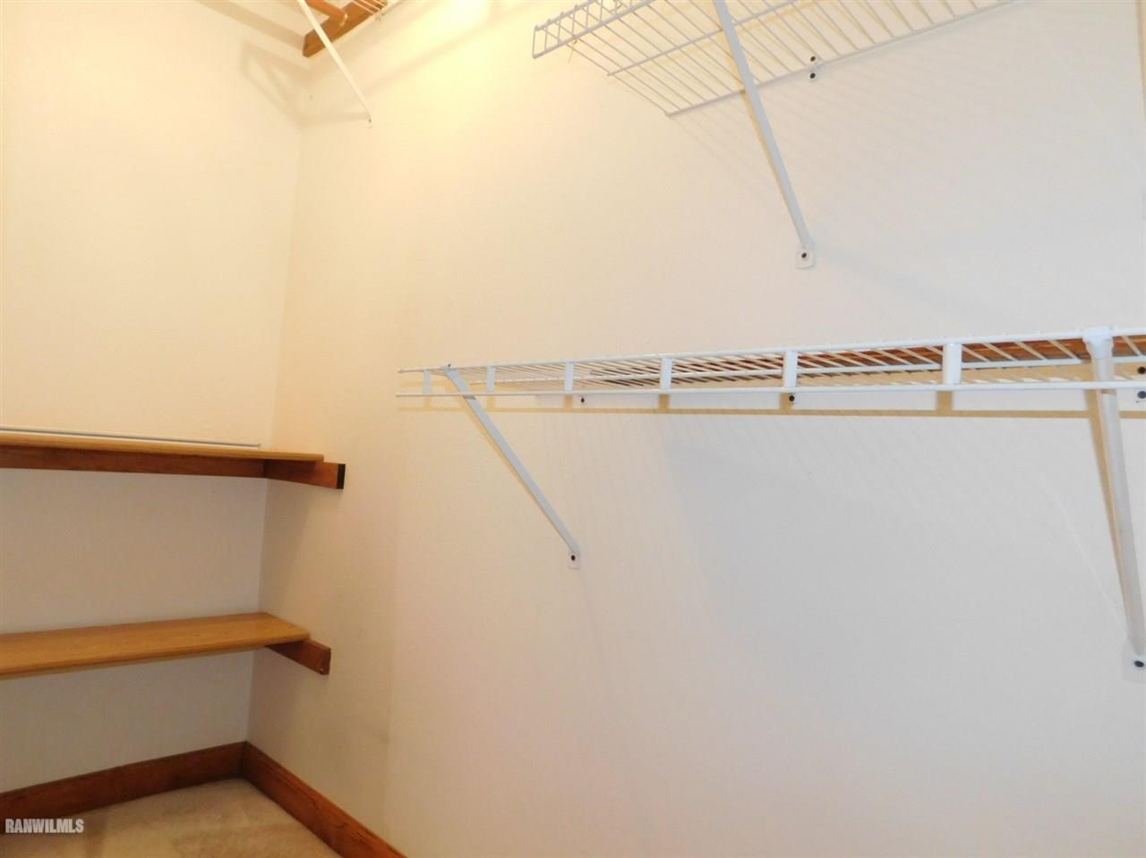8800 Badger Road East Dubuque, IL 61025 - Photo 22 of 25 Gallery Image 22