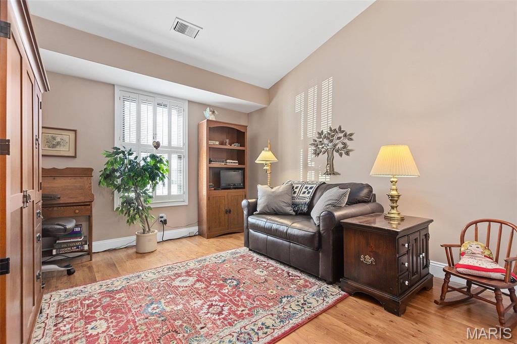 757 Windy Ridge Drive, Unit B Ballwin, MO 63021 - Photo 12 of 21