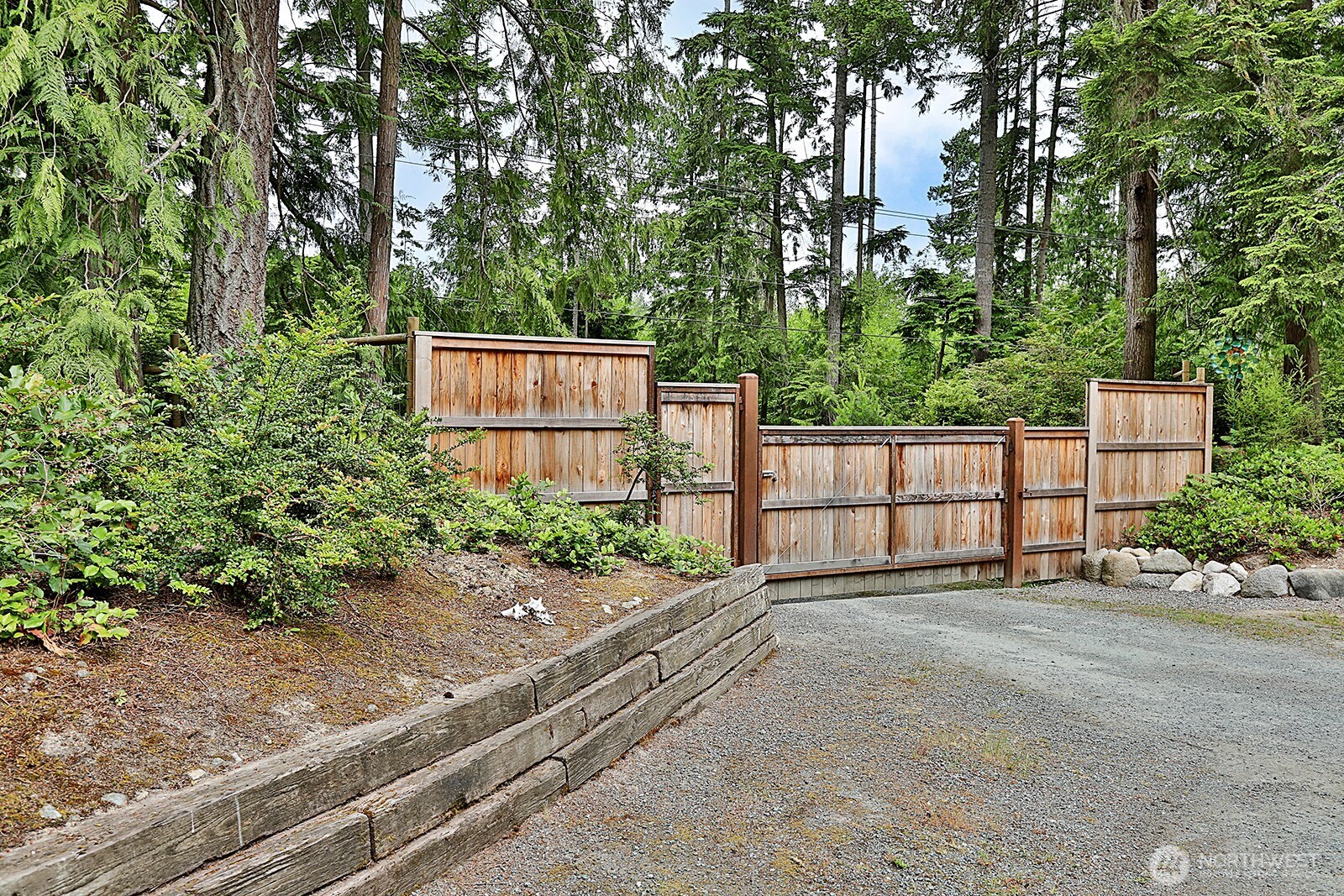 3835 South Amble Road Langley, WA 98260 - Photo 8 of 37 Gallery Image 8