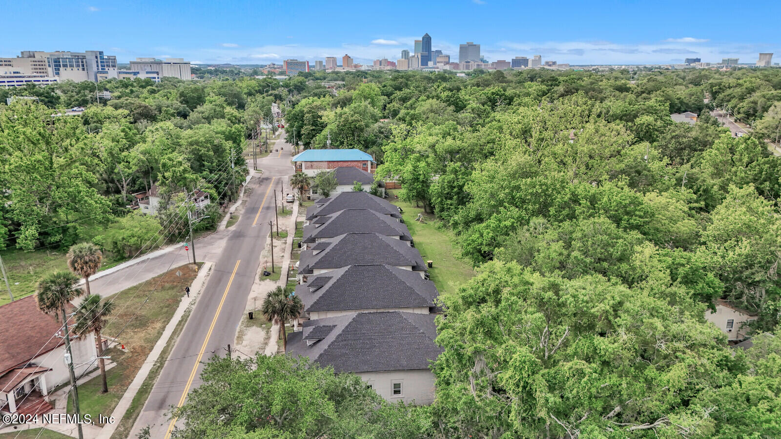 2306 Moncrief Road Jacksonville, FL 32209 - Photo 2 of 14 an aerial view of a house