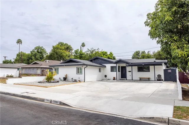 $1,350,000 | 7306 Jumilla Avenue, Winnetka, CA 91306