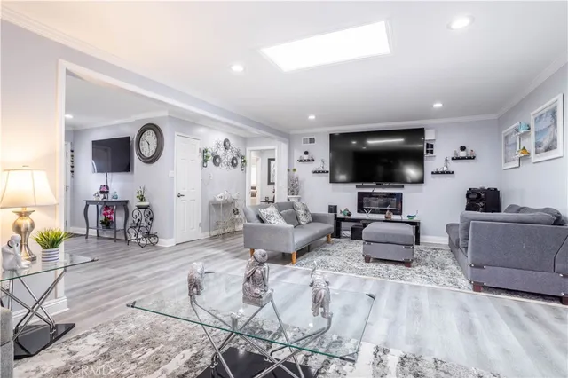 $1,350,000 | 7306 Jumilla Avenue, Winnetka, CA 91306